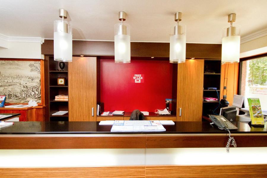 Hotel Tourist Francfort-sur-le-Main Chambre photo