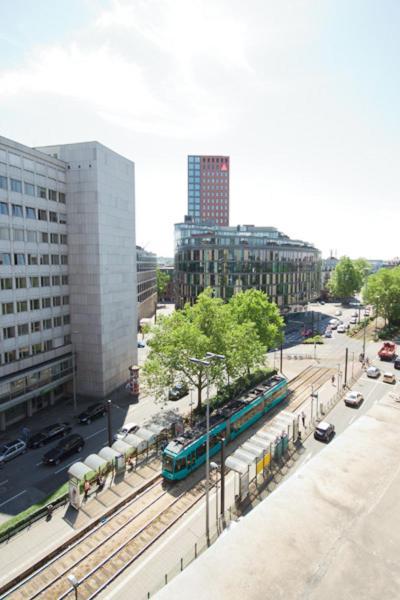 Hotel Tourist Francfort-sur-le-Main Chambre photo