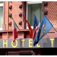 Hotel Tourist Francfort-sur-le-Main Extérieur photo